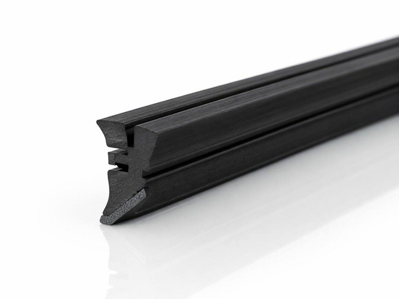 YR Mid-Range Universal Wiper Strip